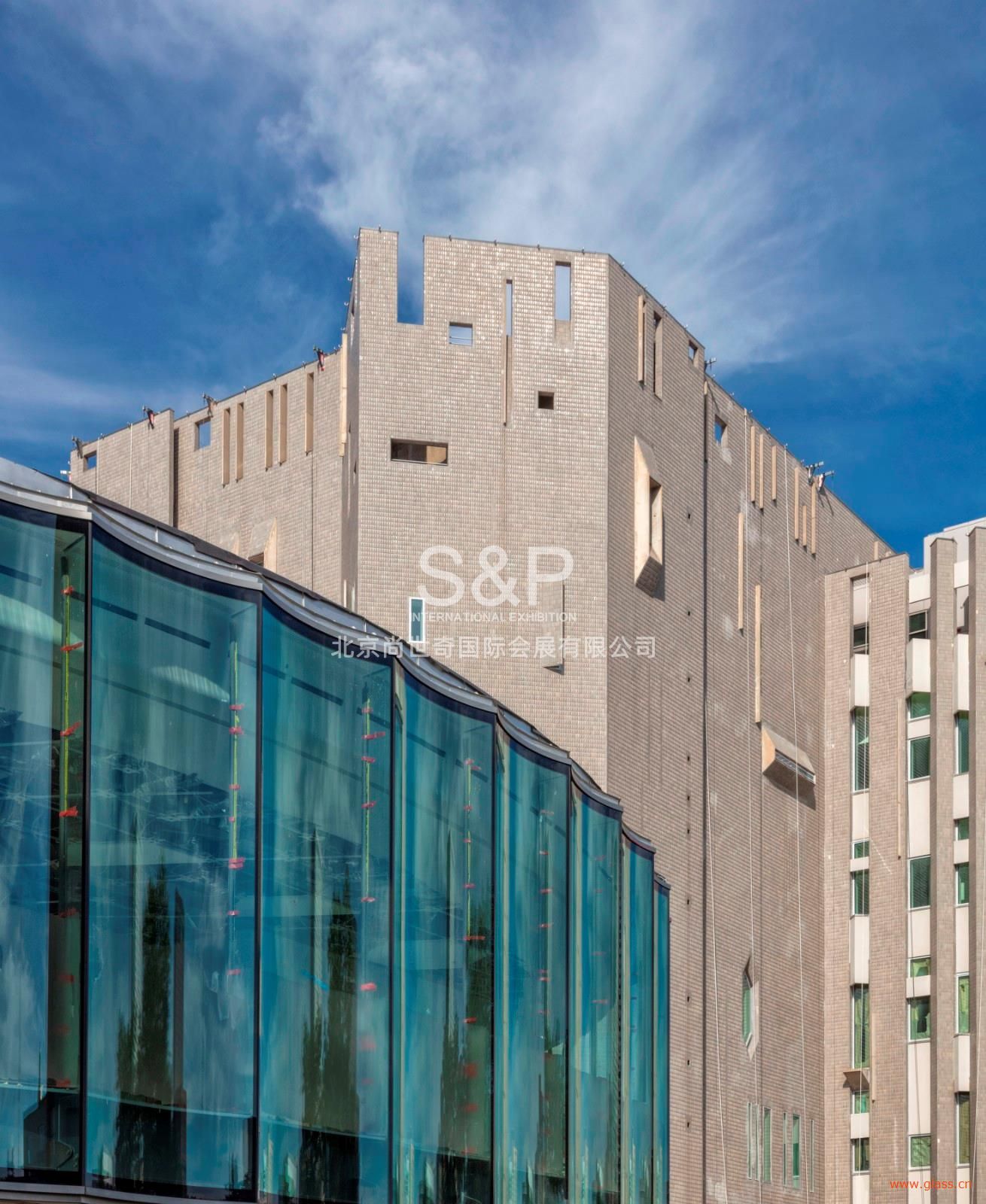 當藝術邂逅玻璃 ——北玻打造丹佛藝術博物館“新接待中心”項目